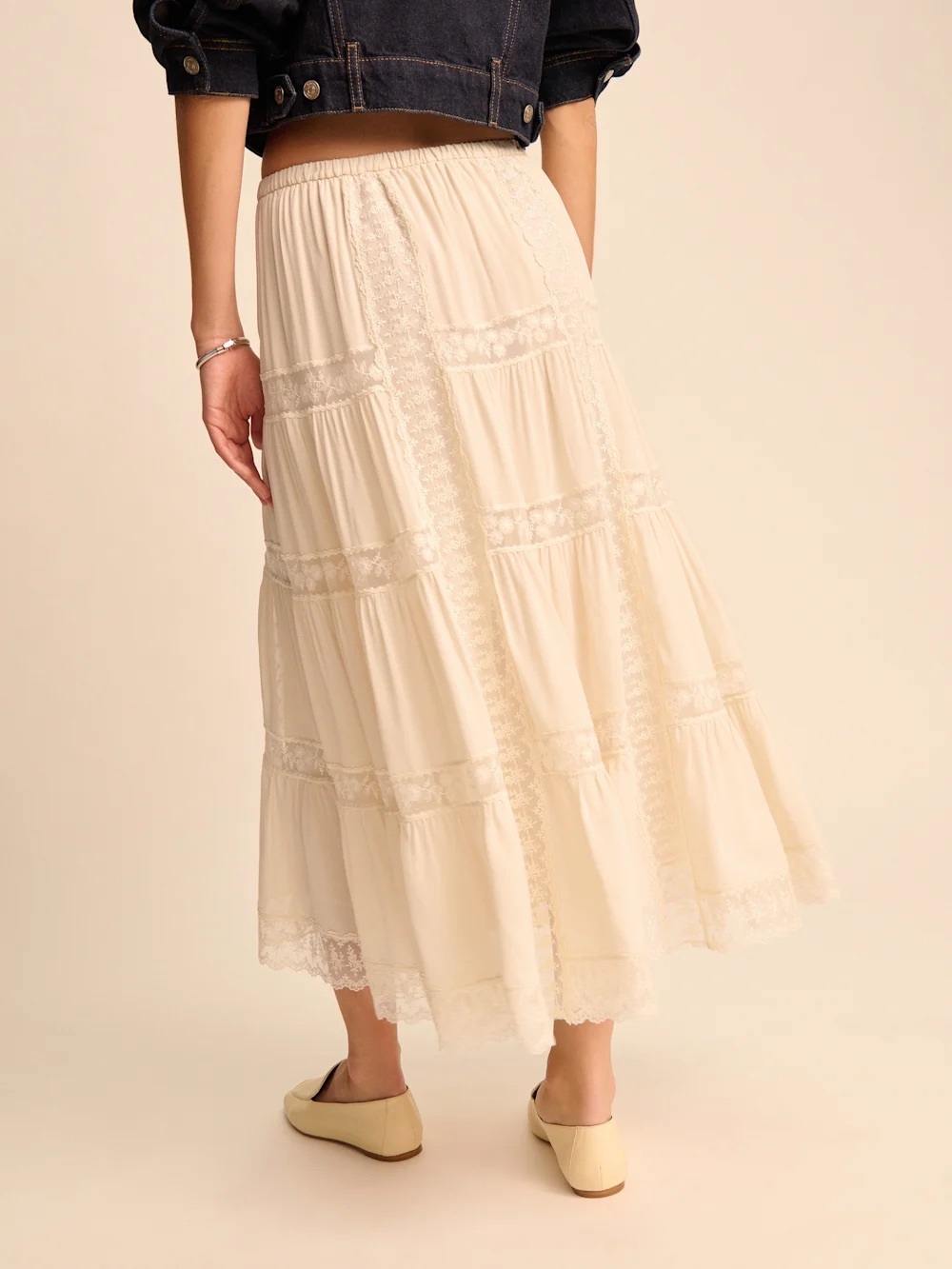 NWT Reformation Maevie Cream Lace Trim Skirt 8 - Picture 3 of 4